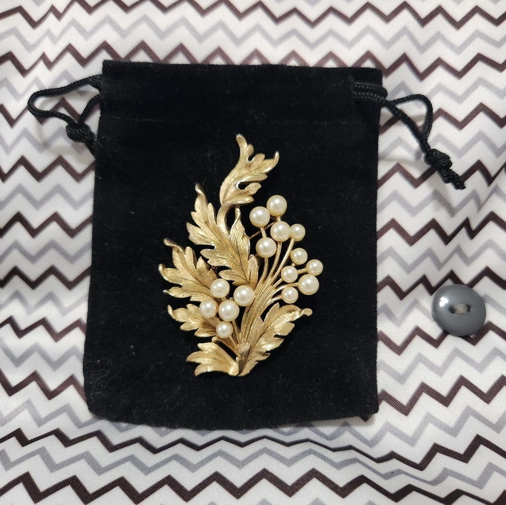 Trifari Gold Tone Pearl Leaf Branch Brooch